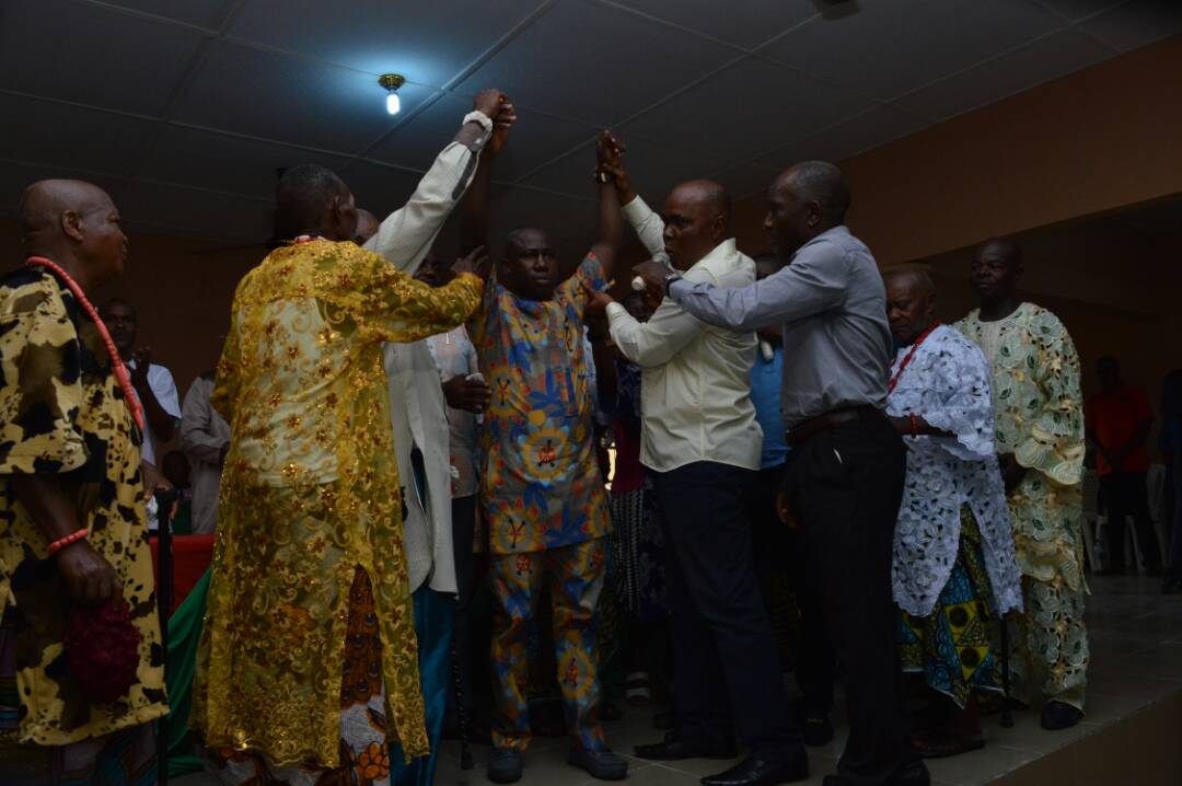 2019: IBIAIKOT GROUP OF VILLAGES ENDORSE GOV UDOM AND MARK ESSET FOR SECOND TERM.