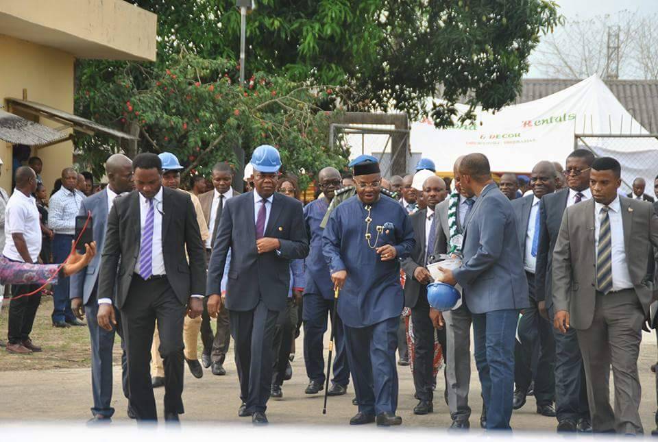 Governor Udom Emmanuel Commissioning a transformer in uyo